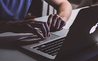 1亿射手无情拒绝！曼联再遭当头一棒，阿森纳笑纳大礼？